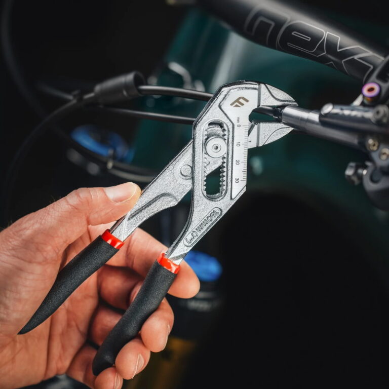 Sport Wrench: A Must-Have Tool for Athletes and Mechanics